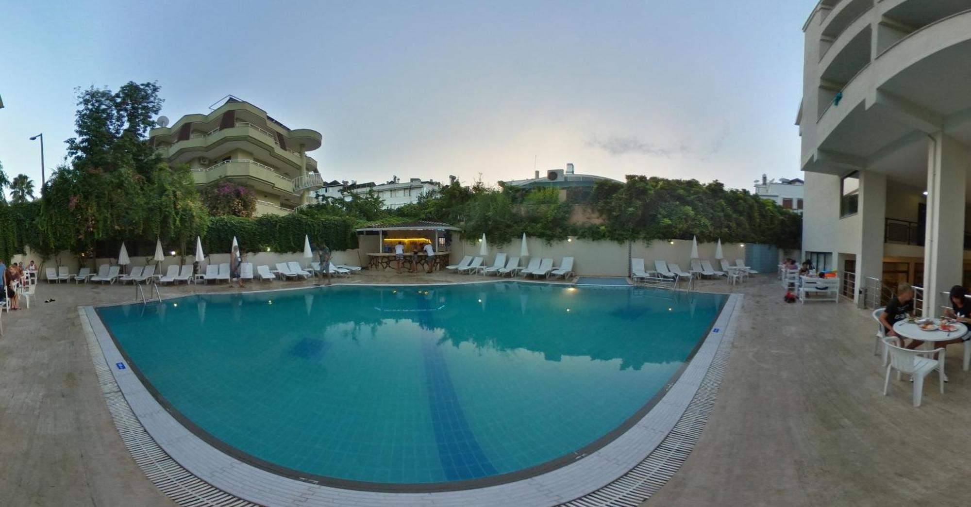 Kaftans City Hotel By Rrh&R เกเมร์ ภายนอก รูปภาพ